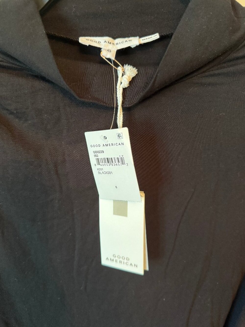 Good American Black Bodysuit Size 6 NWT Sleek Stretch Snap Closure - Picture 2 of 4